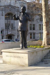 Statue Of  Nelson  Mandela In  Parliament  Sq