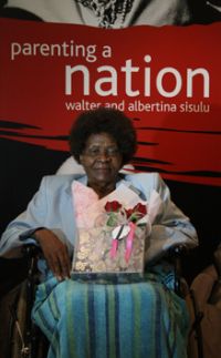 Albertina Sisulu at the opening of the Parenting a Nation exhibition